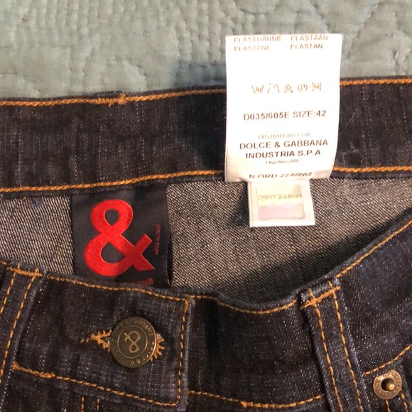 NWT dark Dolce & Gabbana jeans. Size IT42 - Picture 3 of 5